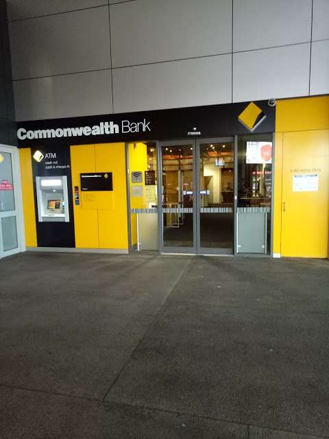 Photo: Commonwealth Bank Warner Branch